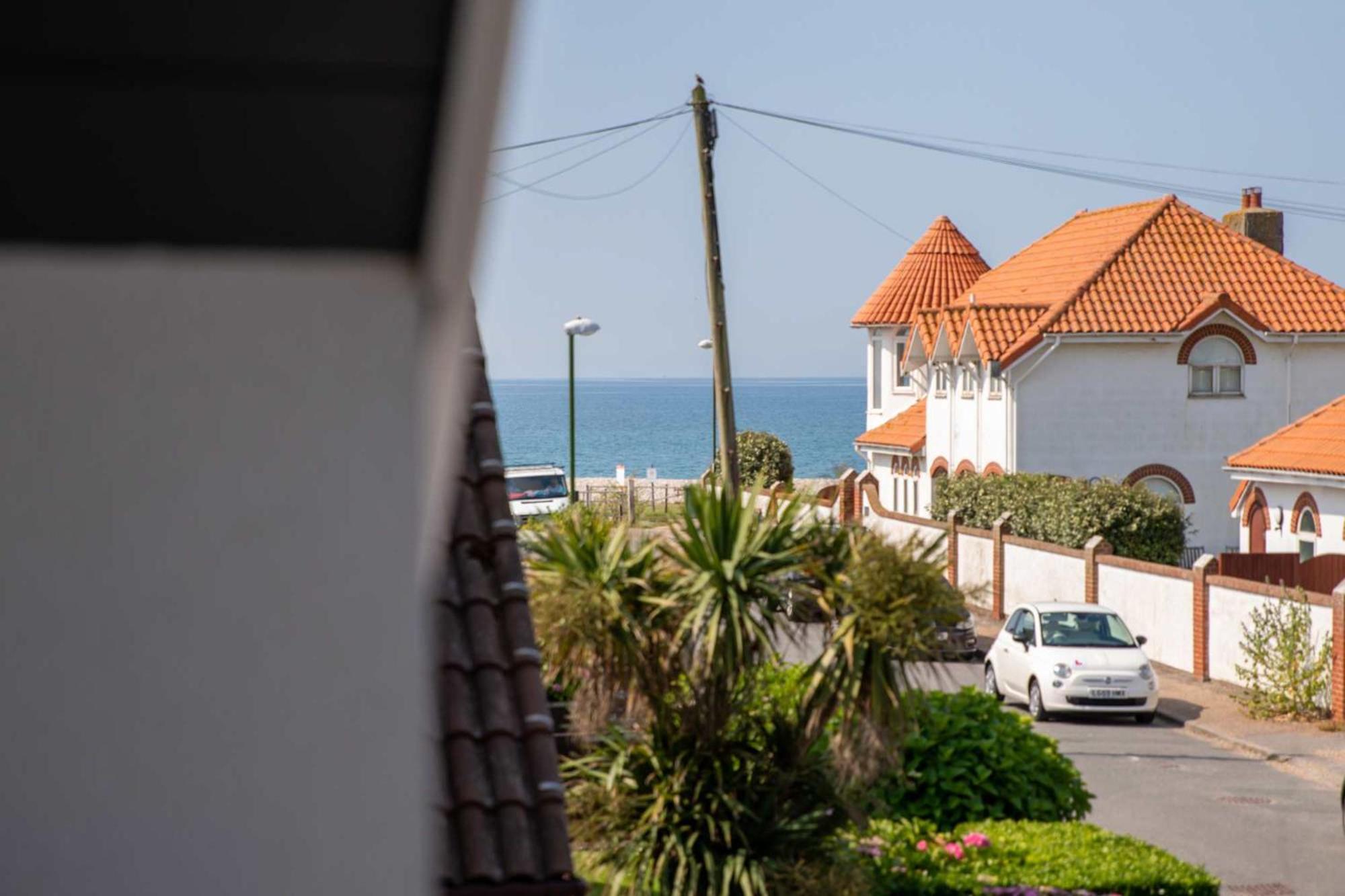 Surfer'S Paradise Steps To Beach Sleek&Stylish إيست ويترينج المظهر الخارجي الصورة